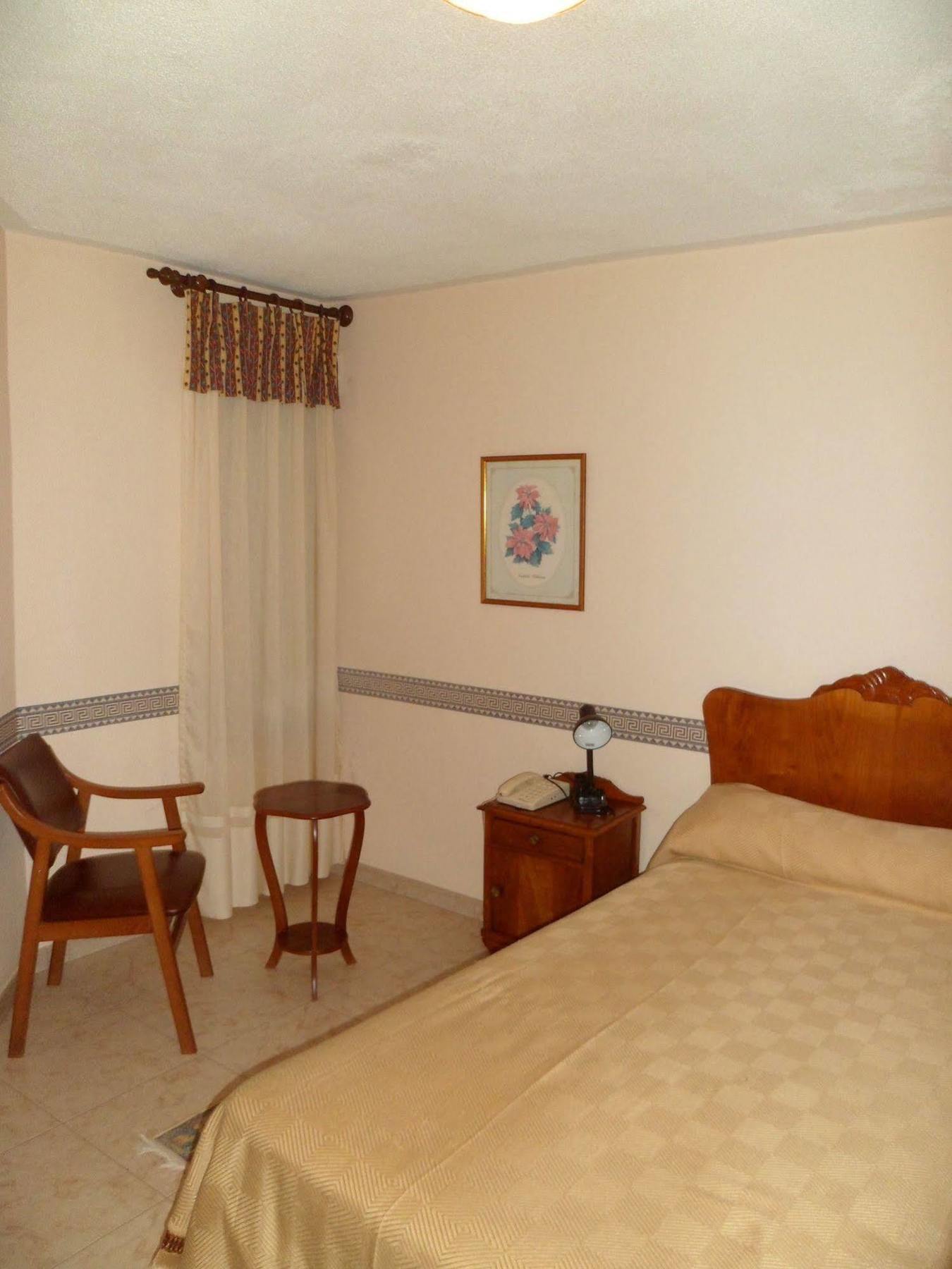 Hotel La Ruta Tapia De Casariego Extérieur photo